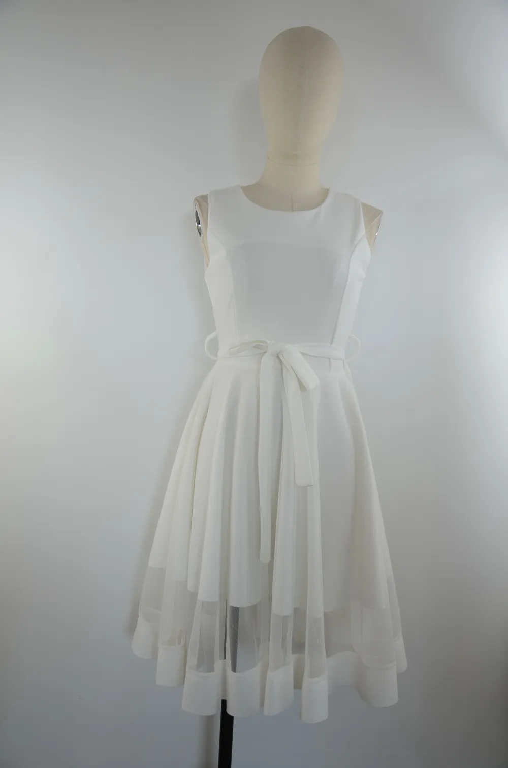 Women's elegant evening dress with straps (S/M ONE SIZE) ITALIAN FASHION IMPSH2350130 white S / M