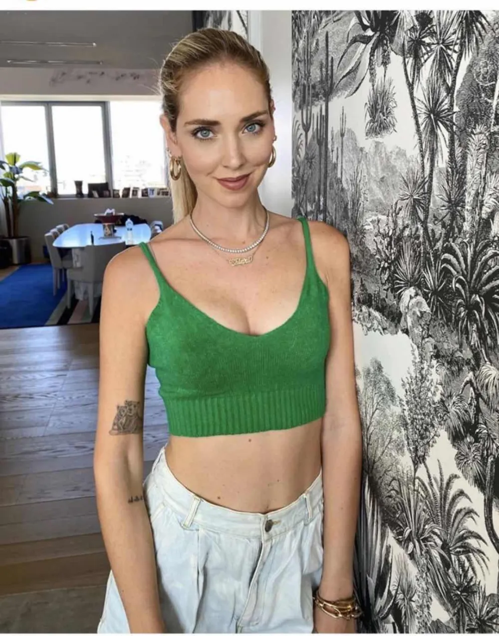 Women's Strappy Crop Top (S/M ONE SIZE) ITALIAN FASHION IMPBB24Y1851