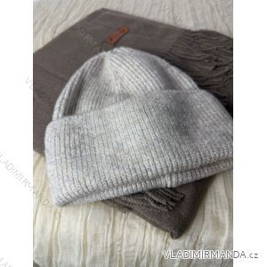 Women's winter hat with pompom (ONE SIZE) POLISH FASHION IM825ZITA