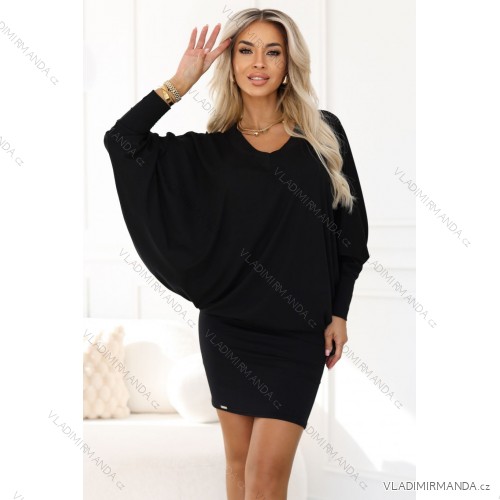 402-10 Comfortable batwing dress with long sleeves - black
