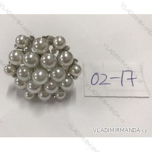 Brooch with pearls dolphin 02-17
