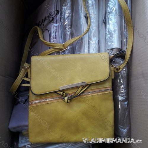 Women's (unisex) French fashion model IM819A5070
