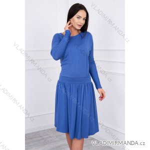 Dress with a flared bottom and cornflower pocket