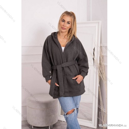A warm cape tied at the graphite waist